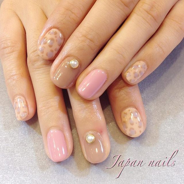 Pink leopard nails, Japanese nail salon Melbourne
